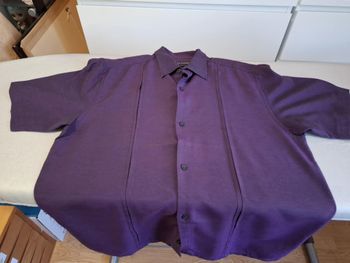 Jolie et élégante chemise homme viscose Take a look M (39/40) violet foncé neuve