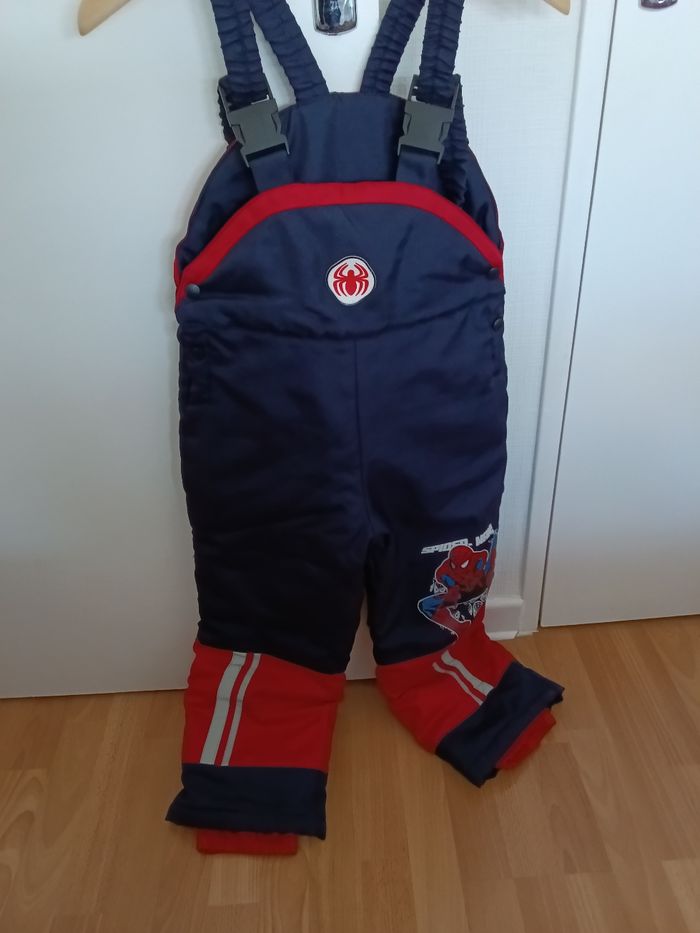 Combinaison de ski spiderman marine et multicolore