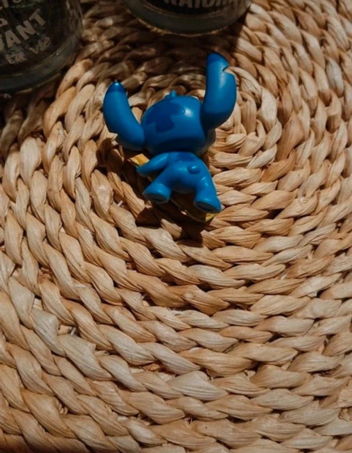 Mini figurine stich et sandwich - photo numéro 2