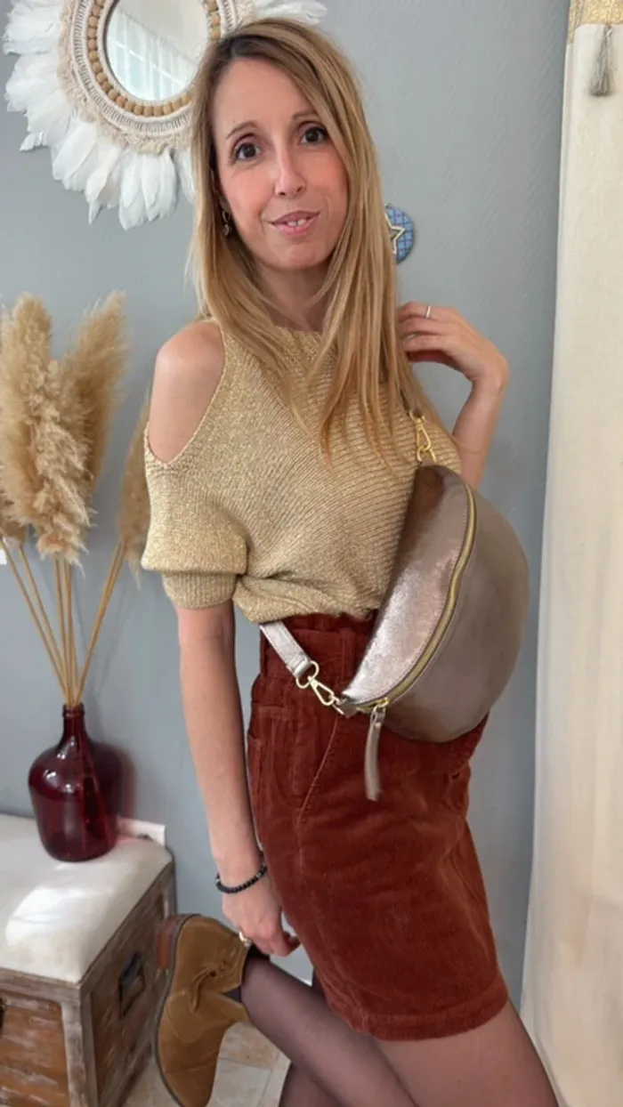 Sac banane cuir brillant marron bronze grand modèle - photo numéro 6