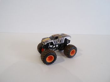 Monster trucks - Monster Jam - Max D (J14)