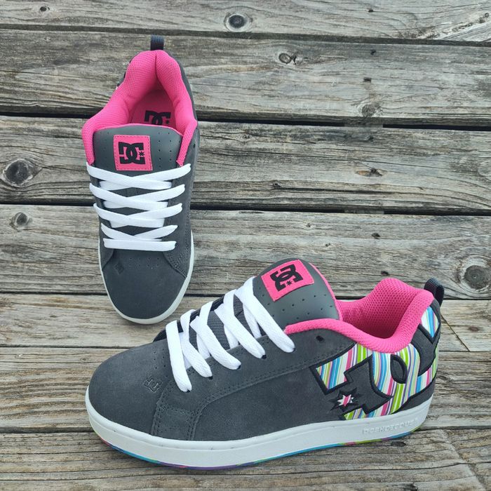 Vintage skateshoes y2k DC Shoes Court Graffik taille 38 - photo numéro 10