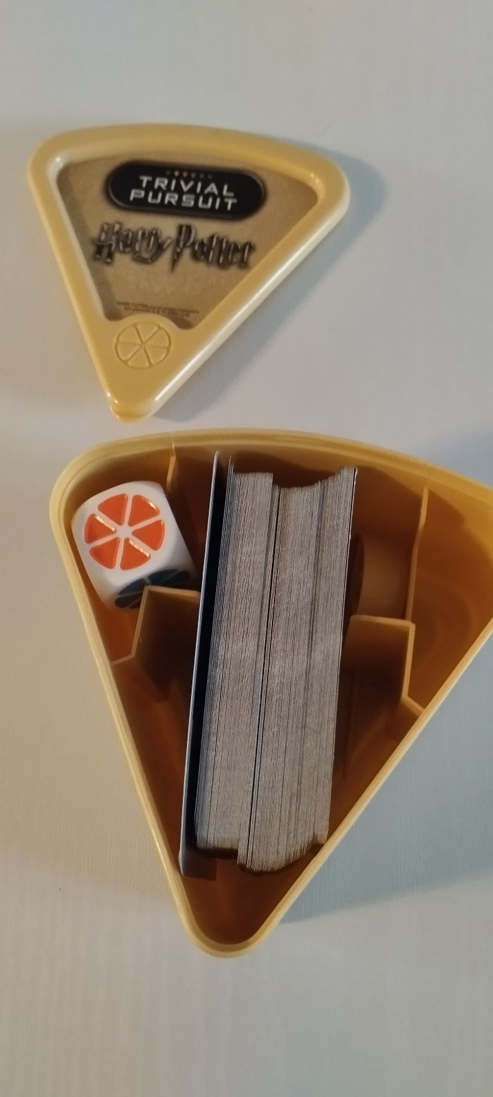 Trivial pursuit Harry Potter - photo numéro 2
