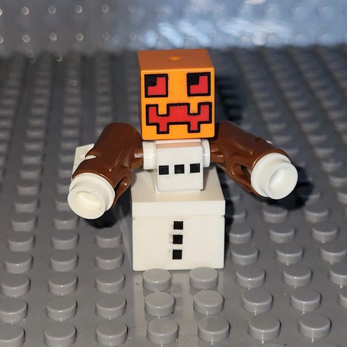 Minifigure / Figurine 🎮 Jeu Vidéo - Minecraft 🌨 Le Golem de Neige - photo numéro 2