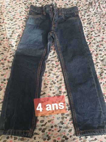 Jeans bleus 4 ans kiabi eco conception impeccable