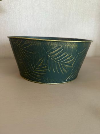 Coupe florale métallique 