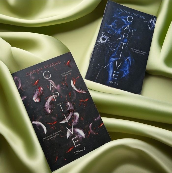 Saga Captive format broché