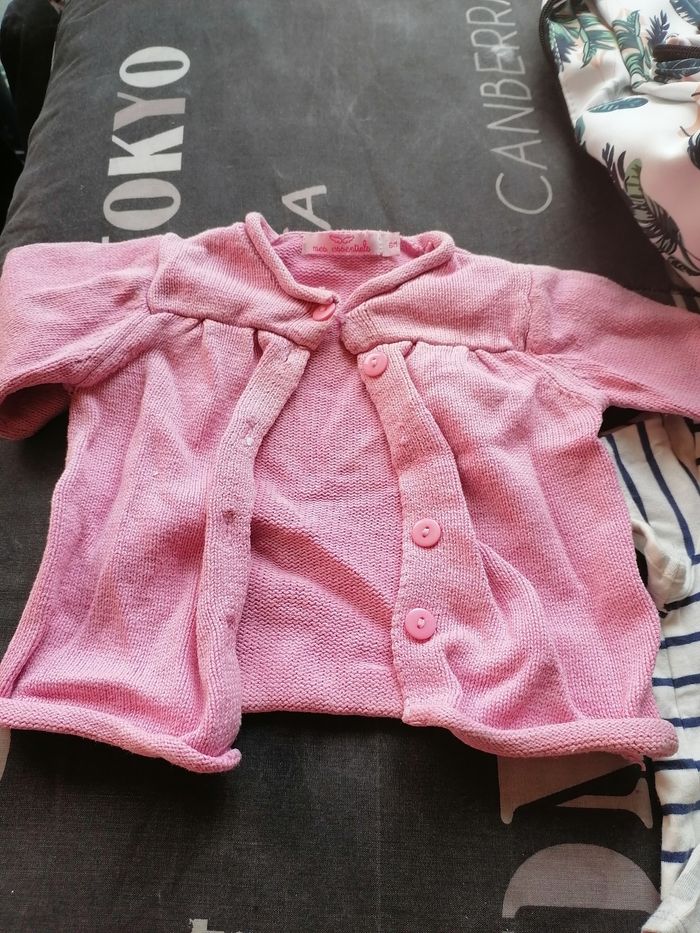 Lot vêtement 6mois - photo numéro 2