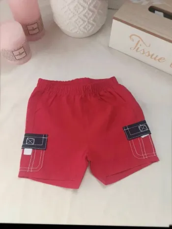 Short léger rouge garçon 6 mois