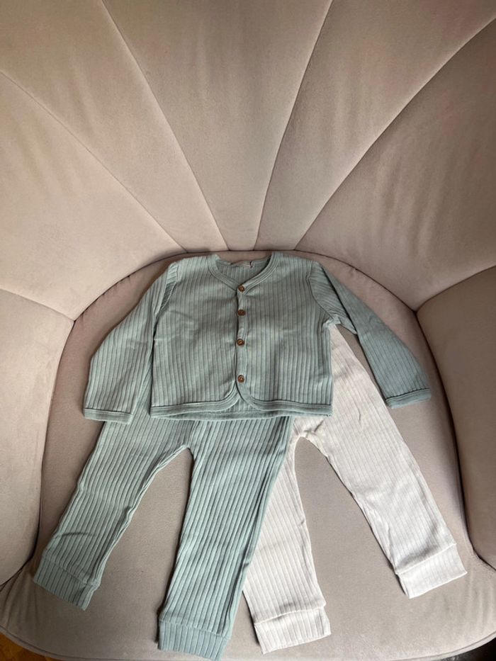 Ensemble gilet et deux leggings côtelés mixte 18 mois - Bout'Chou - photo numéro 2