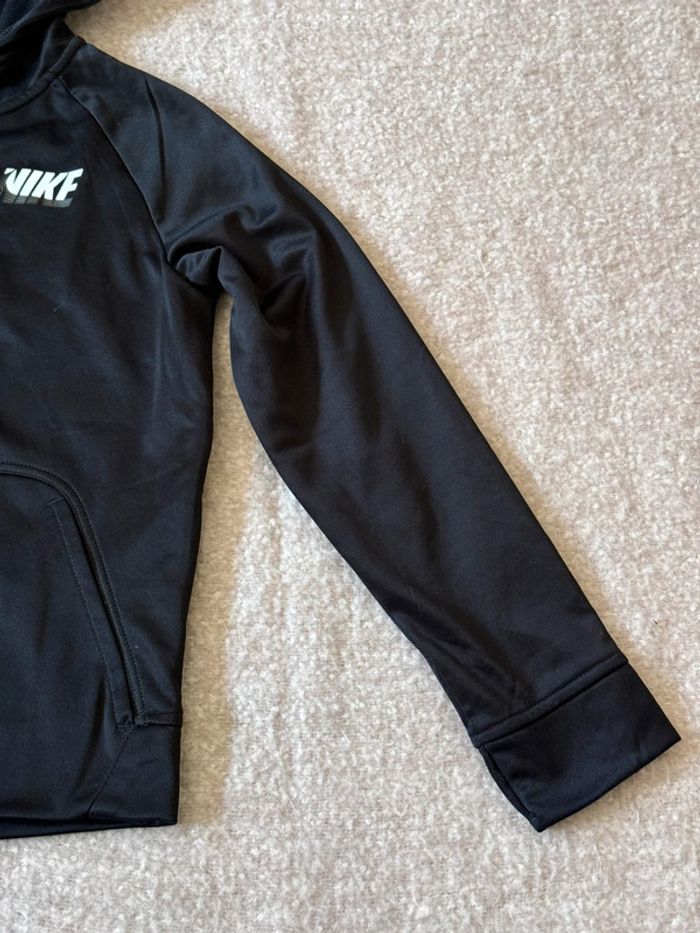 Veste à capuche Nike taille M 10-11 ans excellent état - photo numéro 4