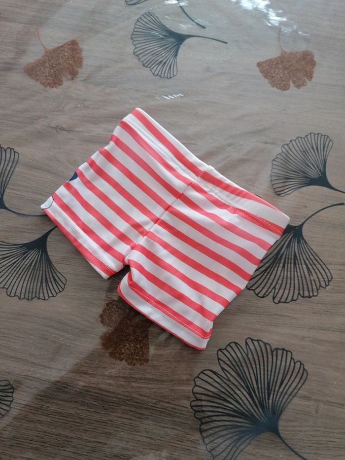 Maillot de bain 6 mois Disney - photo numéro 2