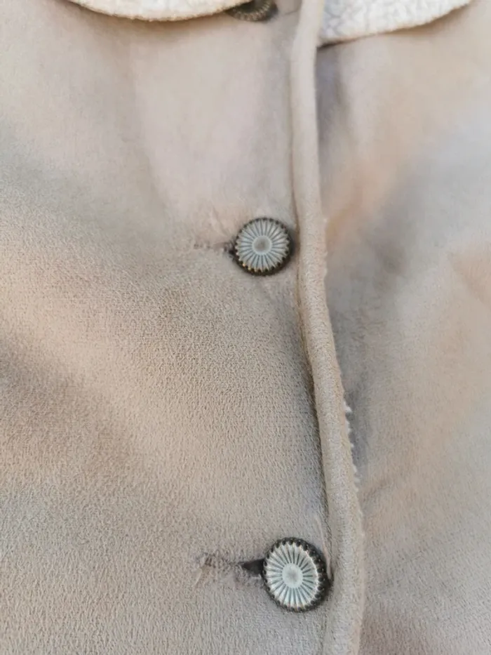 Veste sans manche - photo numéro 2