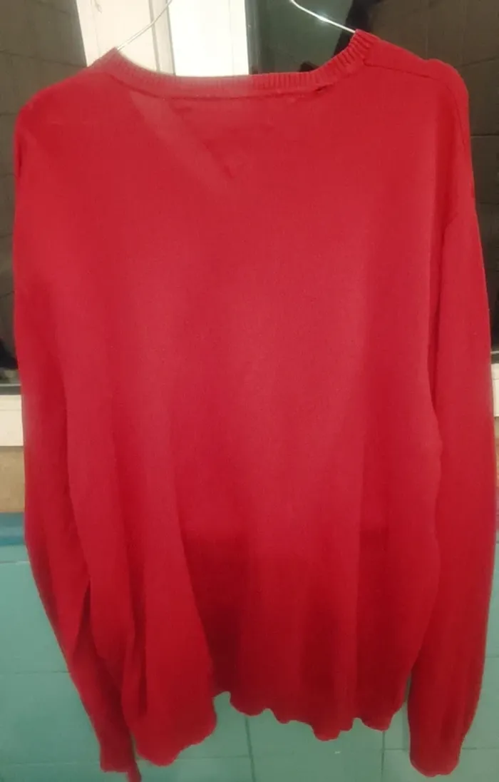 Pull-over rouge col v Tommy Hilfiger - photo numéro 5