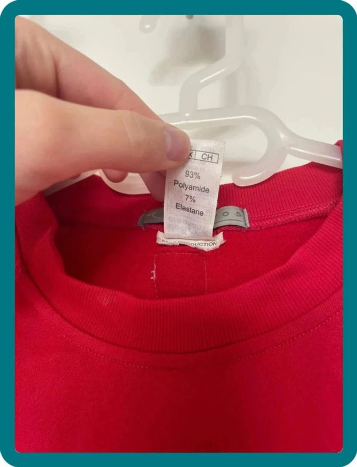 T-shirt rouge - photo numéro 3