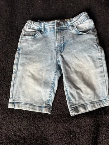 Bermuda Jean 7-8 ans