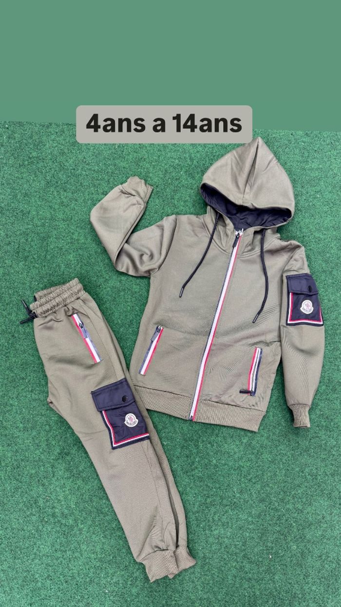 Moncler enfants - photo numéro 4