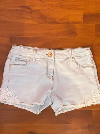 short bleue