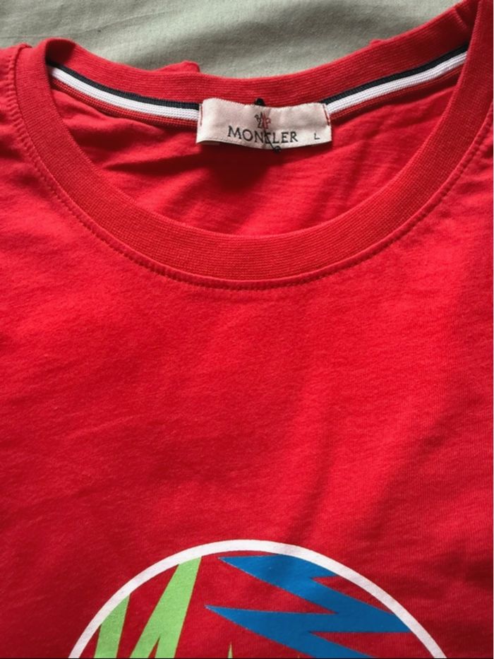 T- shirt rouge - photo numéro 3