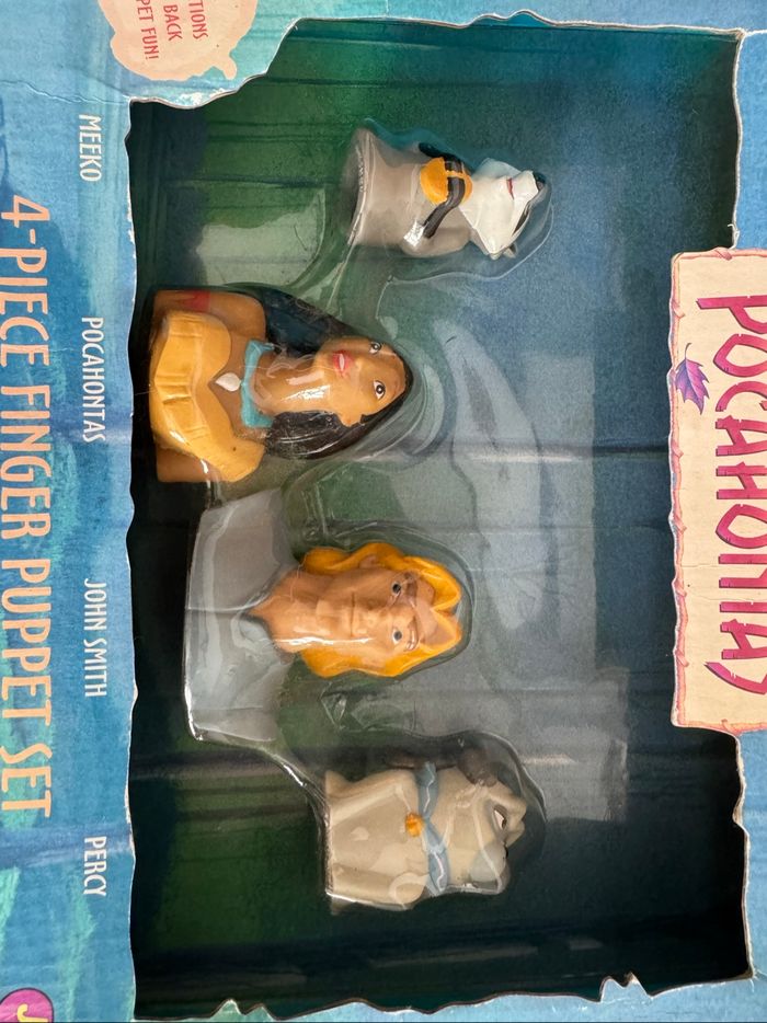 Figurines marionnettes Pocahontas - photo numéro 2