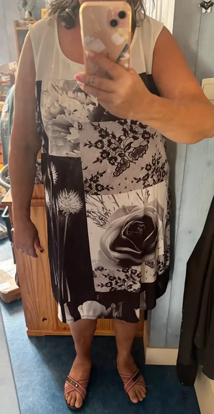 superbe robe fantaisie - photo numéro 5