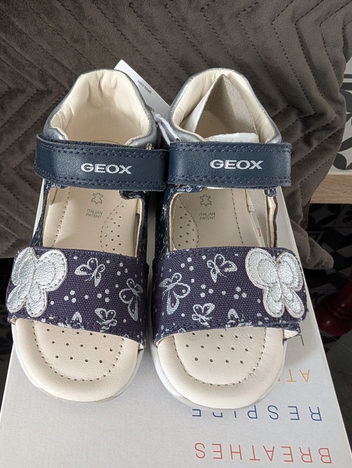 Sandales d'été fille. Doublure en cuir. Taille 25. Neuf. Geox - photo numéro 4