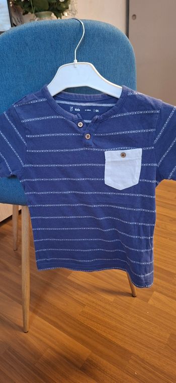 Tee-shirt garçon taille 6ans 