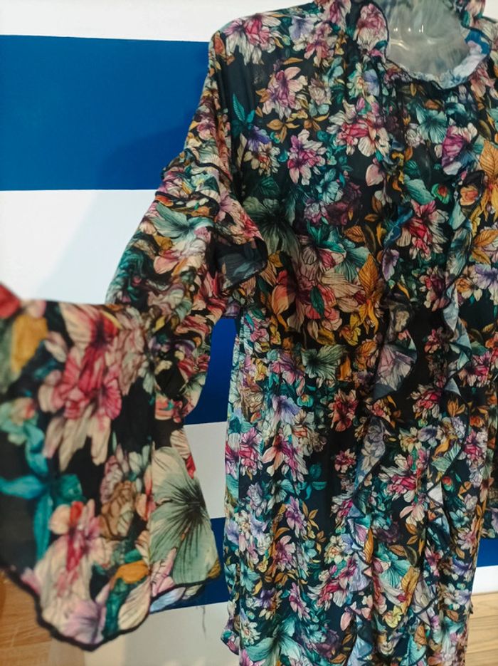 Superbe robe fleurie avec doublure amovible H&M femme taille 44 - photo numéro 2