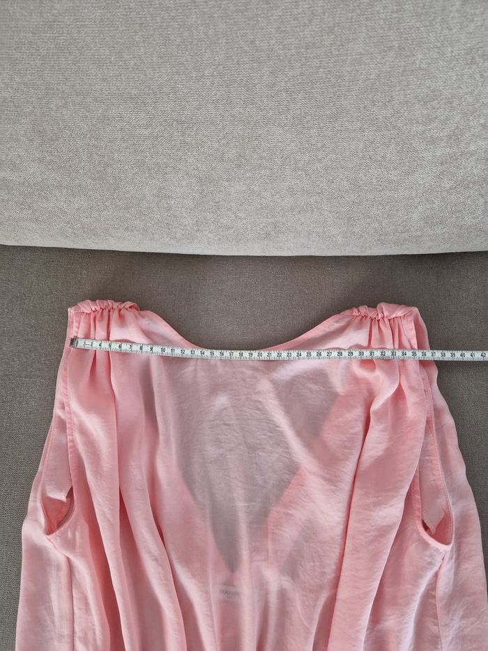 Haut rose avec sa ceinture noire Mango - photo numéro 7