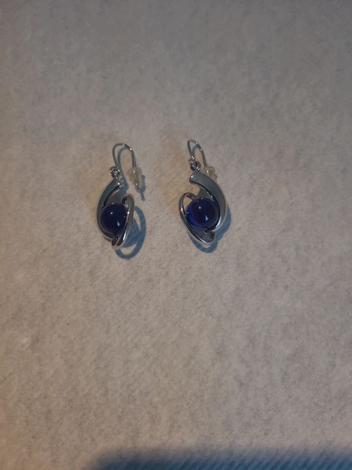 Boucle d'oreille - photo numéro 2