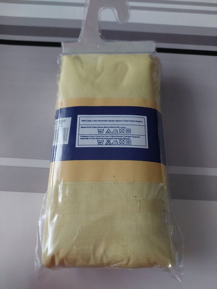 Drap housse 2 personnes jaune - photo numéro 2