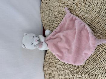 Doudou chat blanc rose mouchoir nicotoy Simba toys