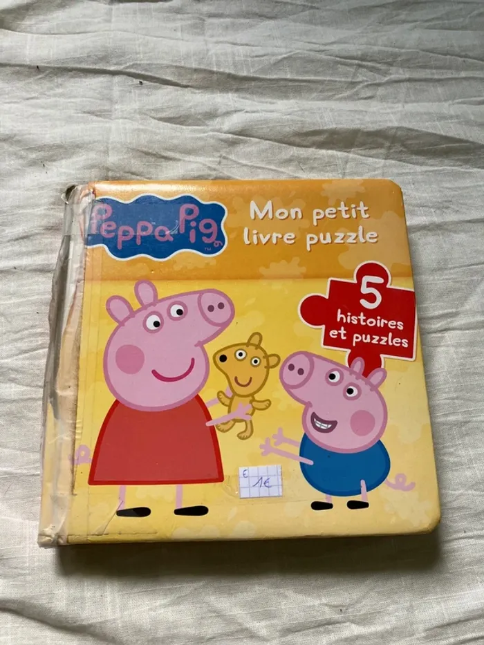 Livre enfant – Peppa Pig : Mon petit livre puzzle (5 histoires + puzzles)
