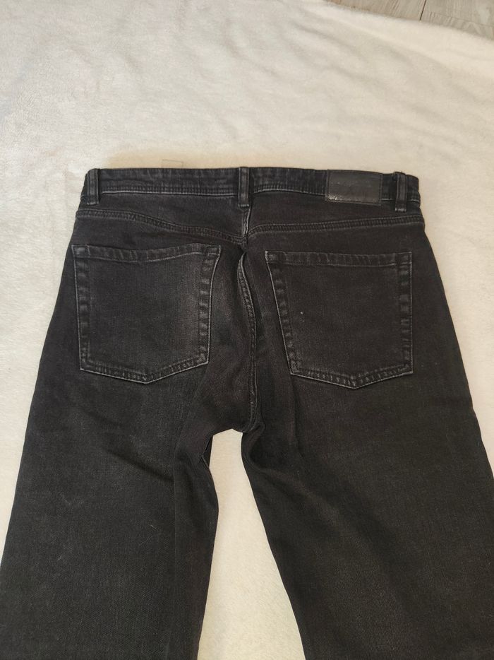 Jean noir Zara petit cœur - photo numéro 2
