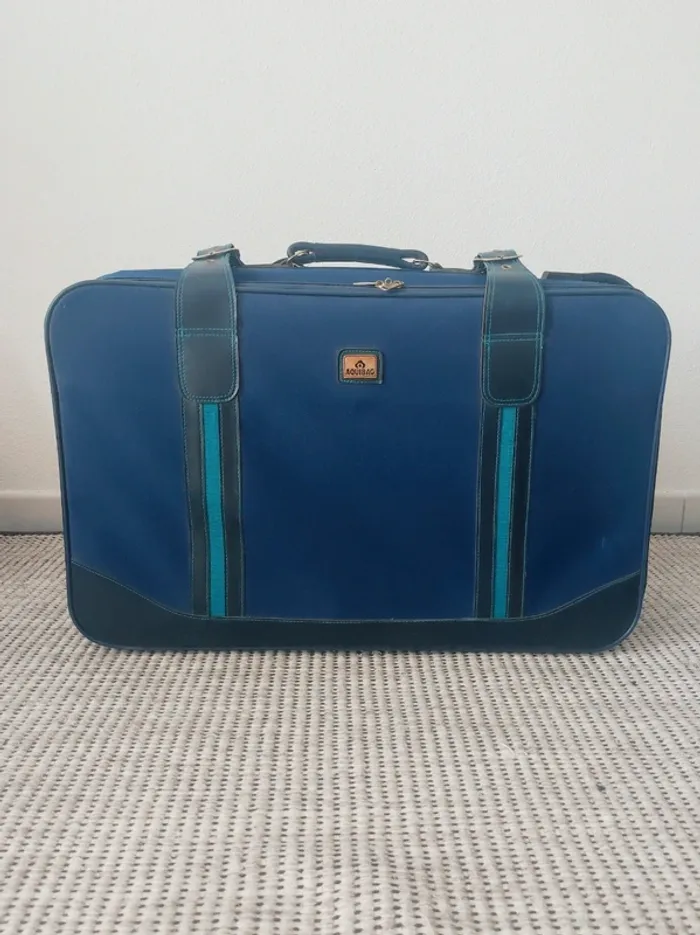 Grande valise bleu marine à roulettese vintage / Aquibag - 72x47x20cm - photo numéro 2