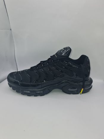 Baskets Nike Tn tout noir taille 41