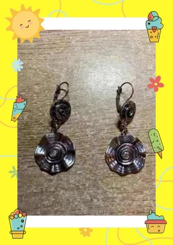 Boucles d'oreilles pendantes argentées roses