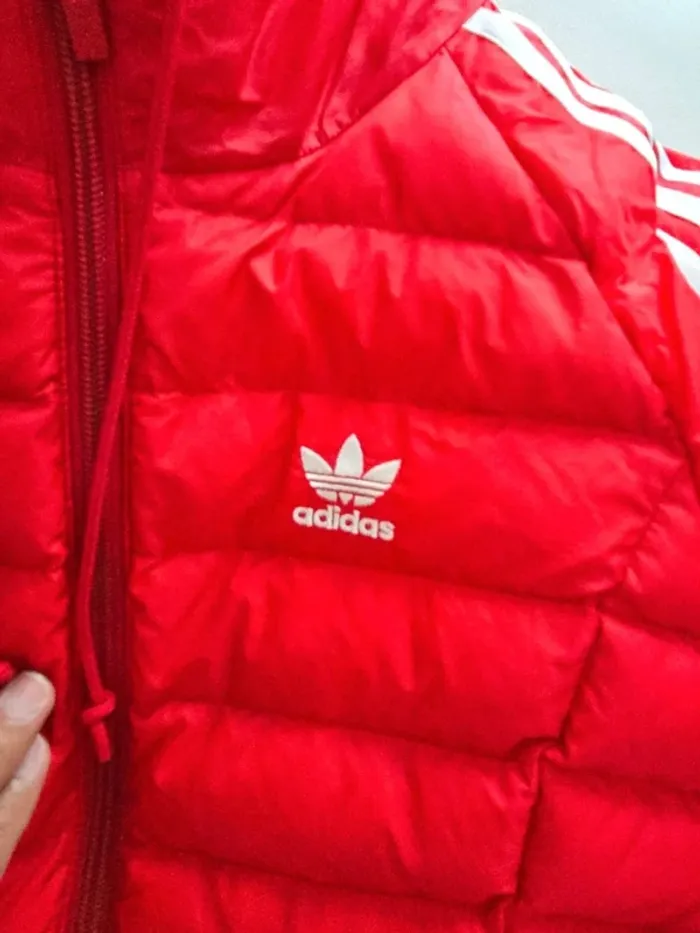 Doudoune Adidas rouge - photo numéro 2