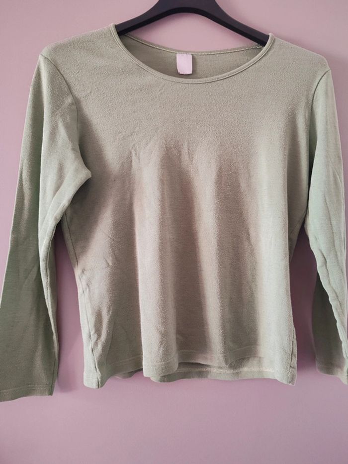 T-shirt thermolactyl vert kaki chaud & léger – très bon état – taille