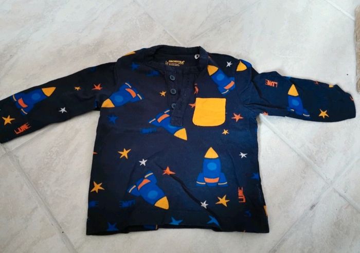 T-shirt à manches longues bébé garçon 9 mois comme neuf