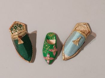 babouches aimantées 