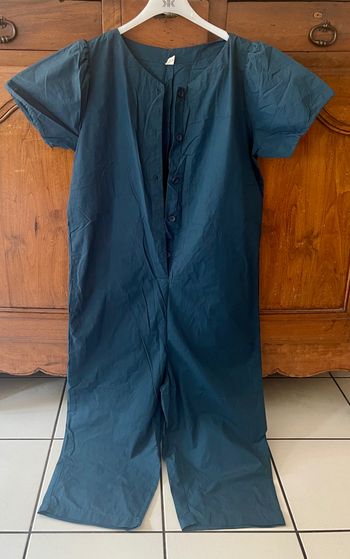 Combinaison bleu , manches courtes , longueur de pantalon 7/8