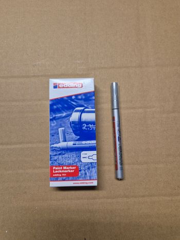 Boite 10 marqueurs peintures argent Edding 751