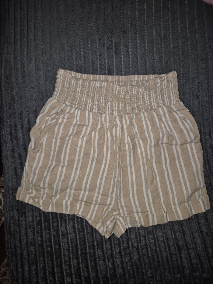 Short large - photo numéro 2