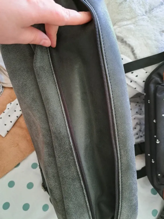 Cartable, sac mallette - photo numéro 4