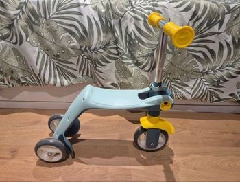 Trottinette porteur 2 en 1 Smoby en très bon état