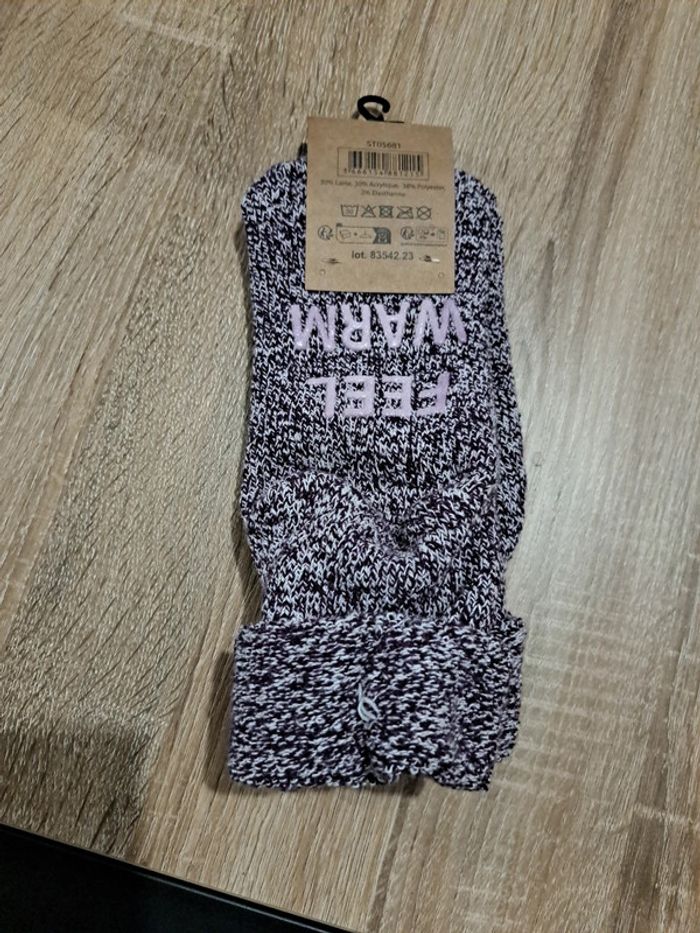 Chausettes anti-dérapantes violettes 35/38 - photo numéro 2