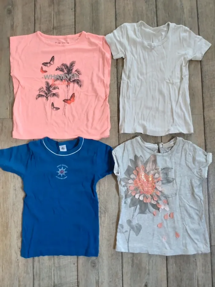 Gros lot de vêtements fille 5-6 ans + donne une ceinture - photo numéro 2