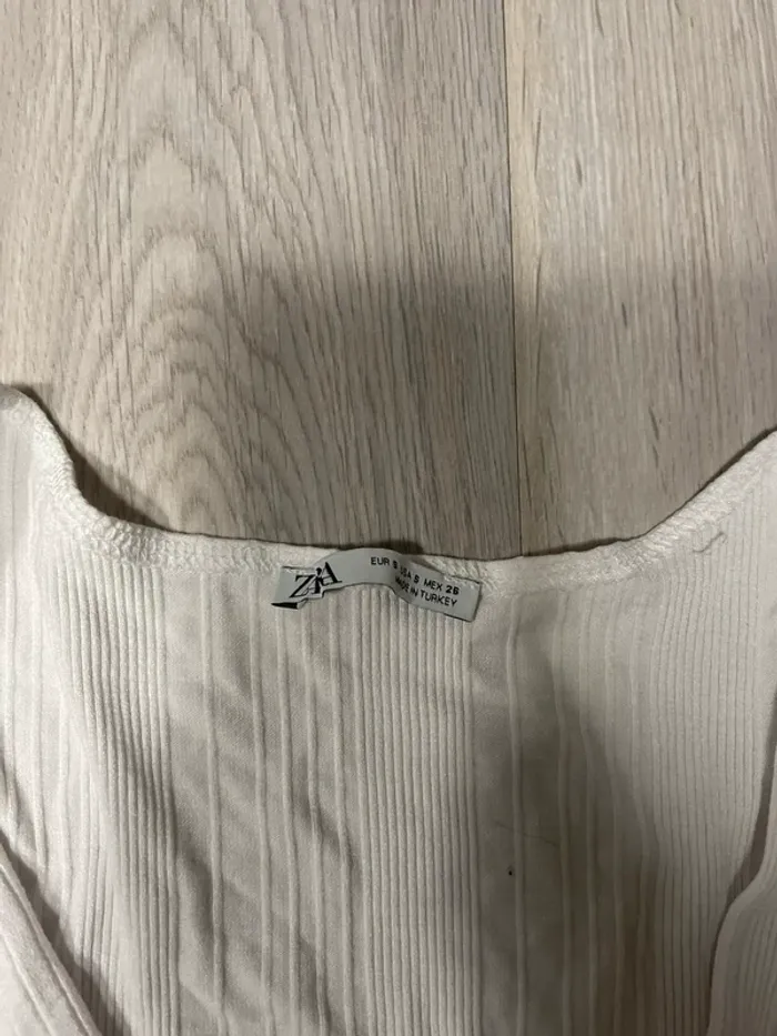 Haut blanc Zara - photo numéro 3