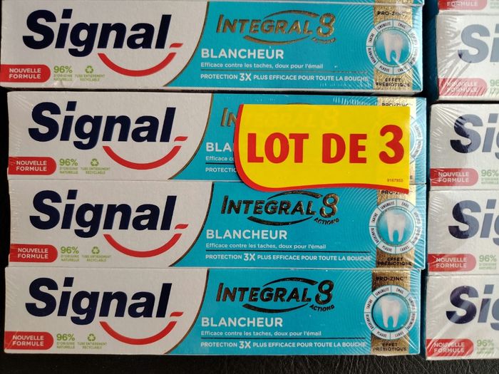 Lot de 18 dentifrices signal intégral 8 blancheur - photo numéro 2